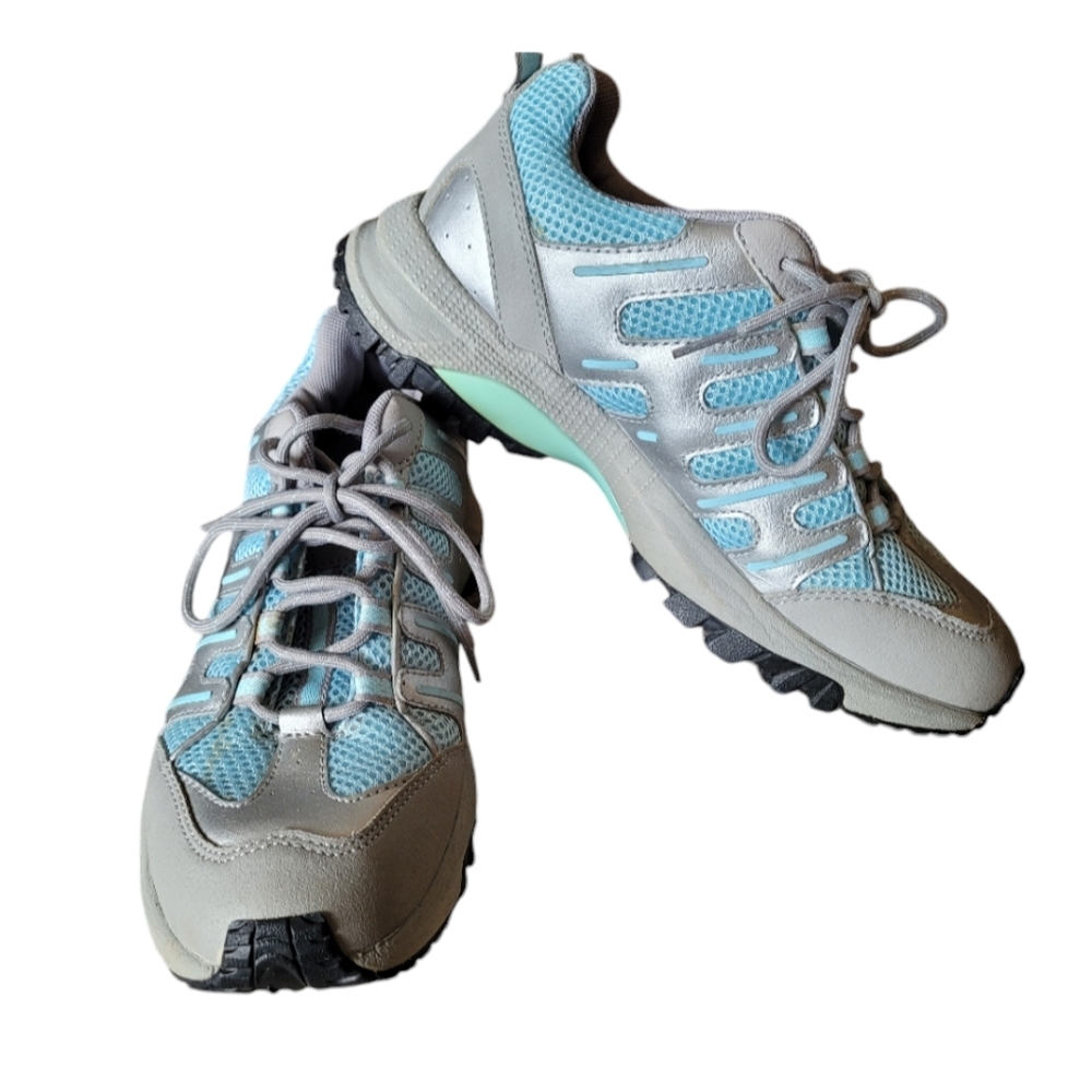 Quest Silver and Blue Women's Sneakers  Size 8 Vibram Sole